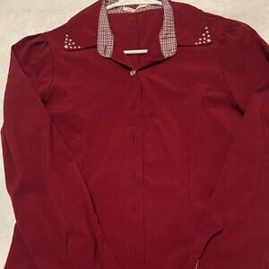 Burgundy/red button up blouse with detail
